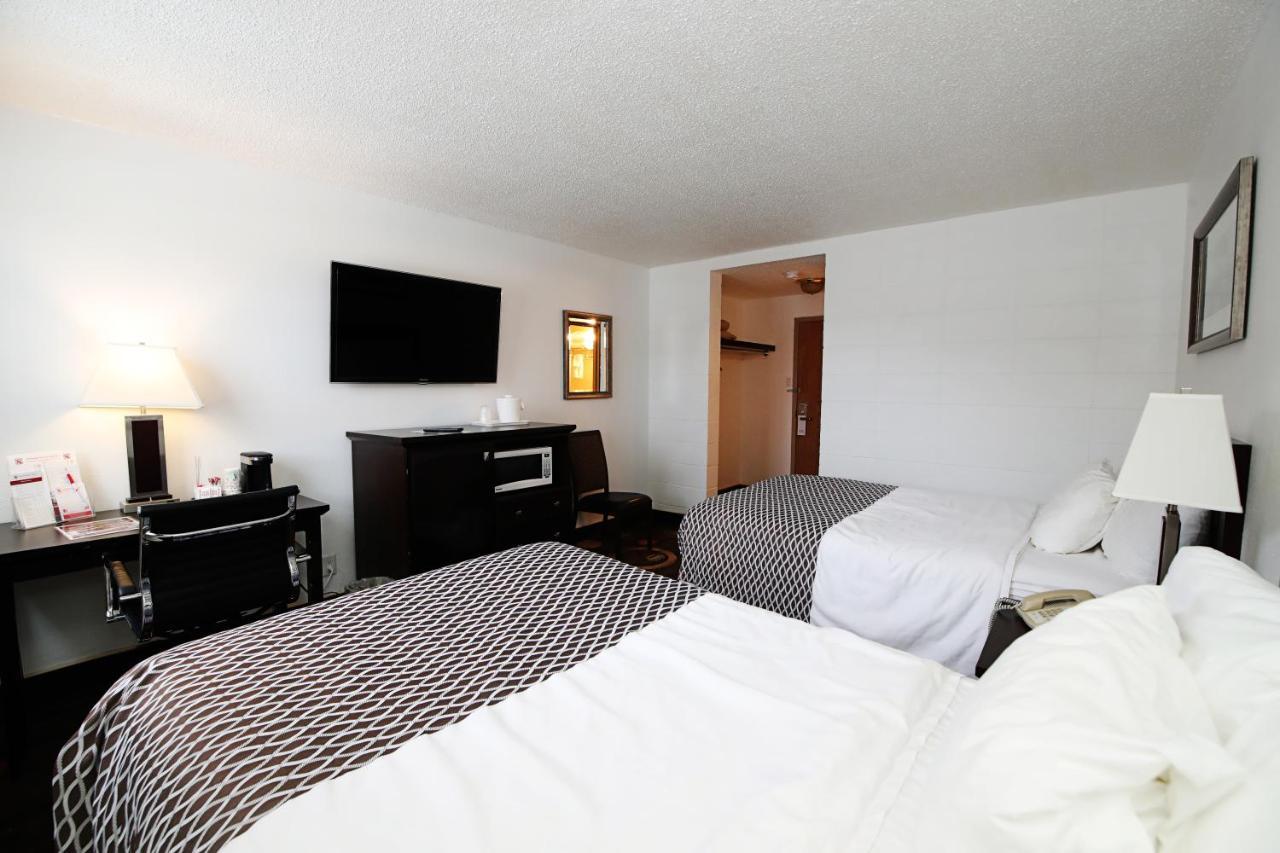 Stonebridge Hotel Fort Mcmurray Ngoại thất bức ảnh