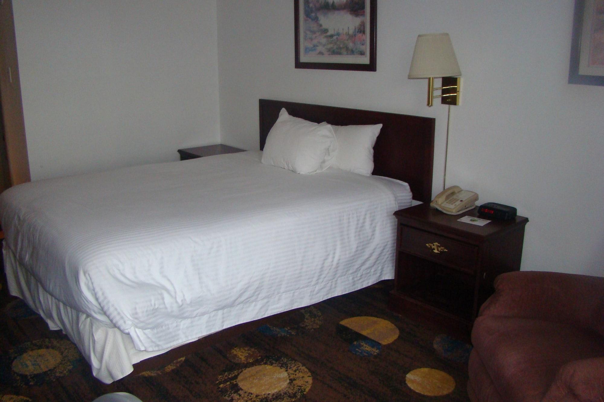 Stonebridge Hotel Fort Mcmurray Ngoại thất bức ảnh