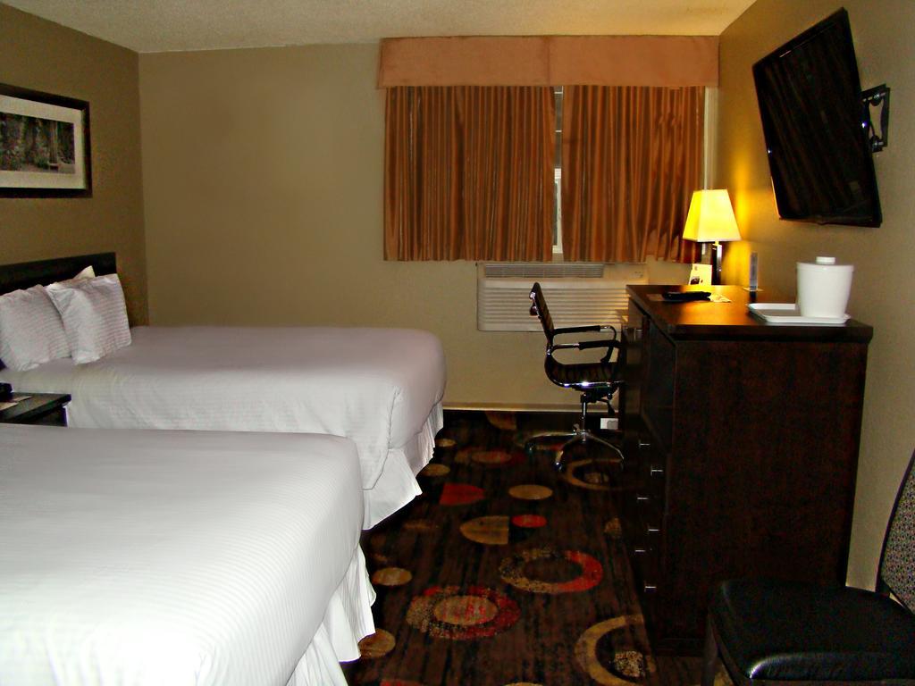 Stonebridge Hotel Fort Mcmurray Ngoại thất bức ảnh
