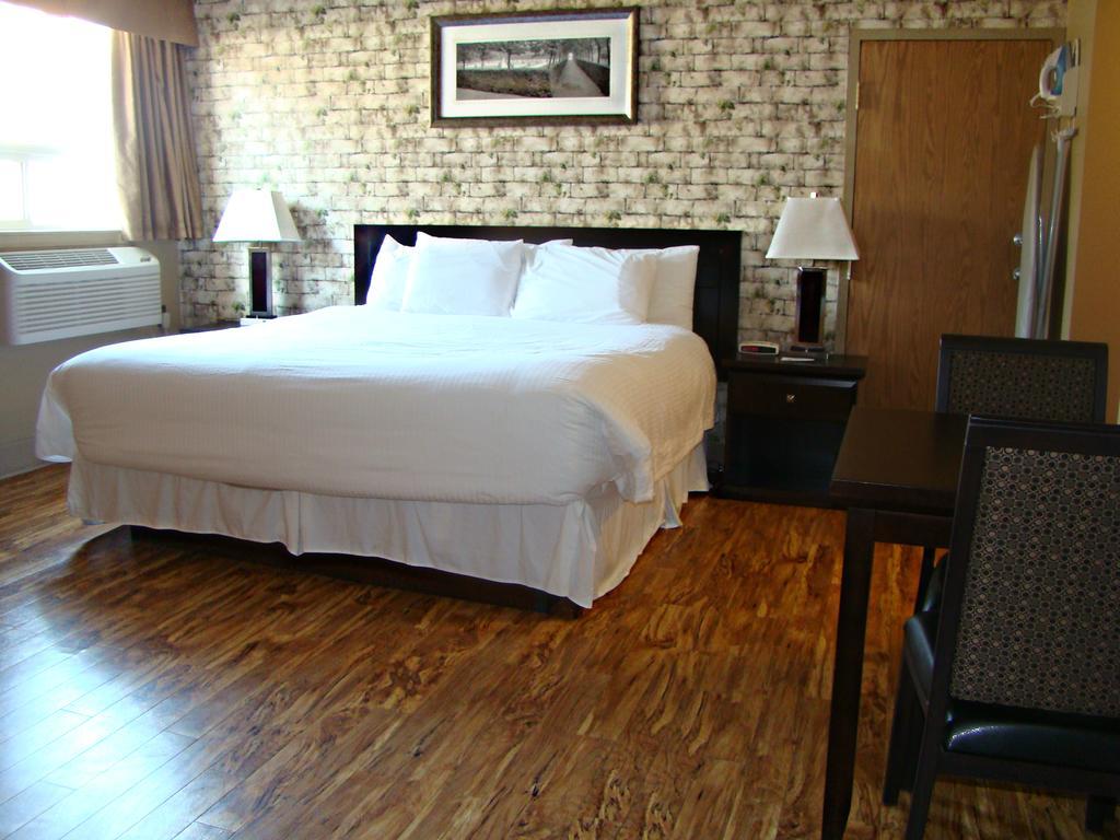 Stonebridge Hotel Fort Mcmurray Ngoại thất bức ảnh